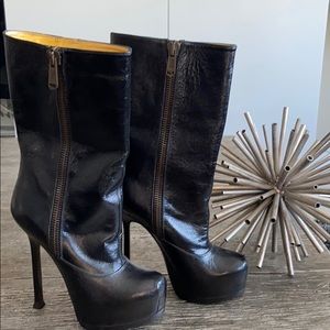 Yves Saint Laurent Boots
